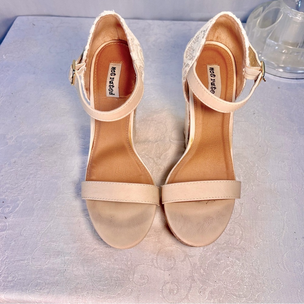 Not Rated Fronts Point Cream Lace 5” Platform Sandals Ankle Strap Wedges 8